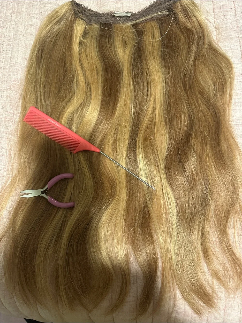 Daydream Halo hair extensions 422 Light Brown invisible band Hair Extensions